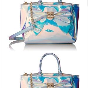 looking for this handbag